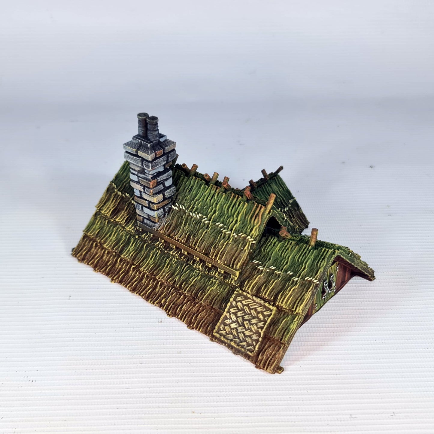 1:87 scale Farmstead miniature — made in NC, USA