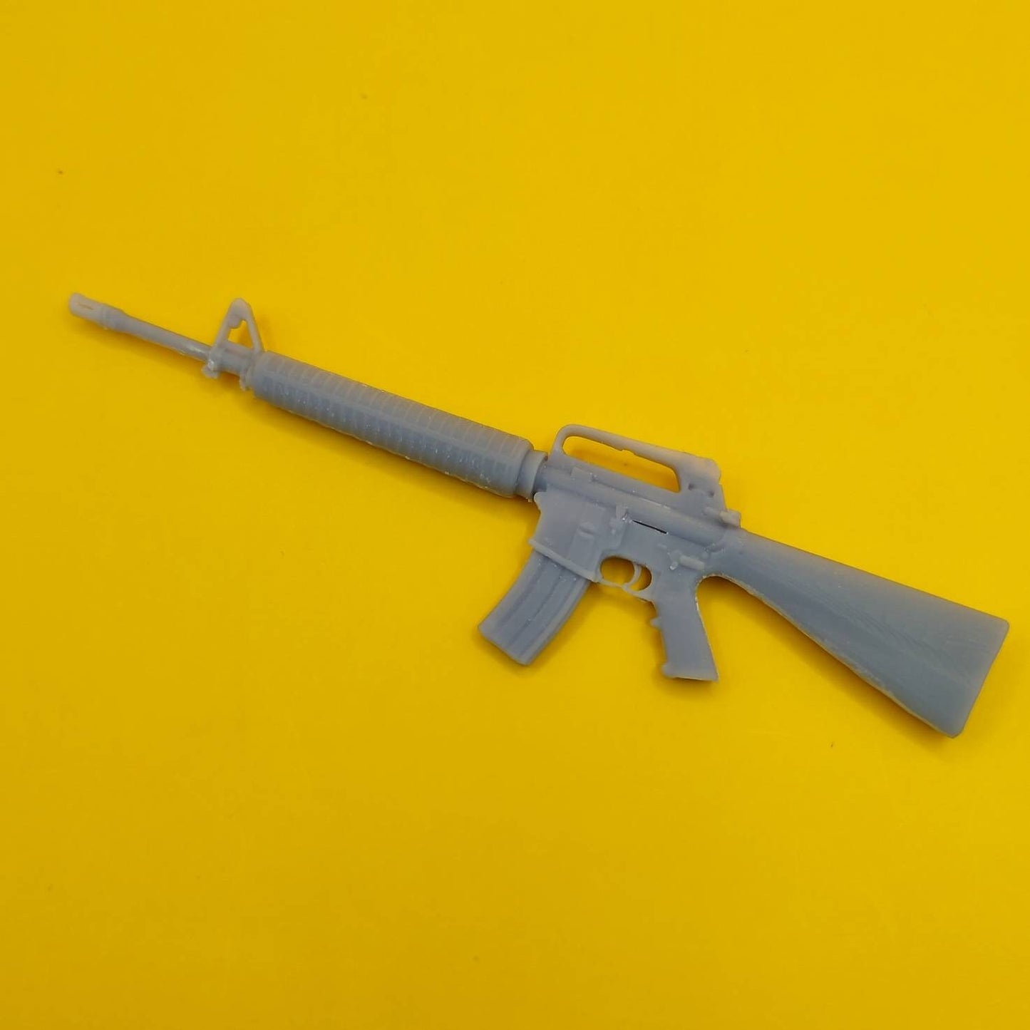 M16 Rifle 1:12 scale for dollhouse, action figures, dioramas, miniature rifle (1 rifle)