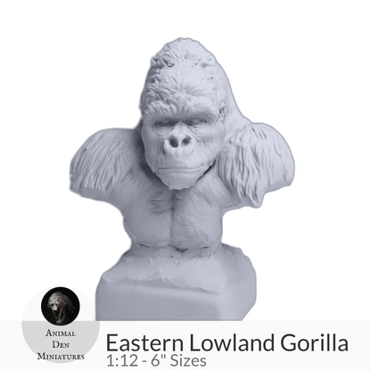 Eastern Lowland Gorilla silverback Bust by Animal Den Miniatures– 25 mm, 4 in, 6 in Sizes miniature — handmade resin scale model by The Scale Grail