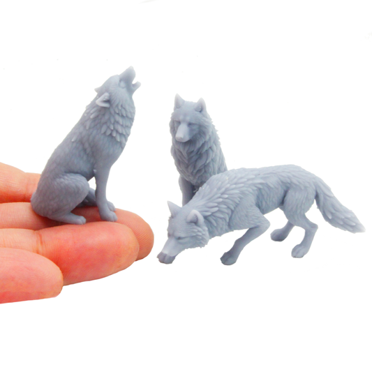 Wolf Miniature 1:24 Scale Replica Collectible for Dollhouse and Diorama by The Scale Grail