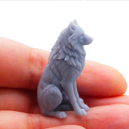 Wolf Miniature 1:24 Scale Replica Collectible for Dollhouse and Diorama by The Scale Grail