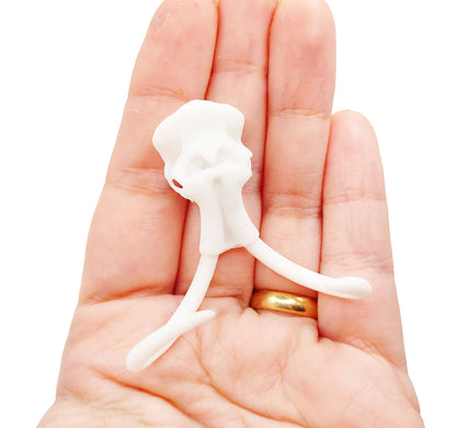 Woolly Mammoth Skull Replica - 1:24 scale realistic extinct animal cranium with tusks for diorama, miniature scenes, dollhouse (1 skull)