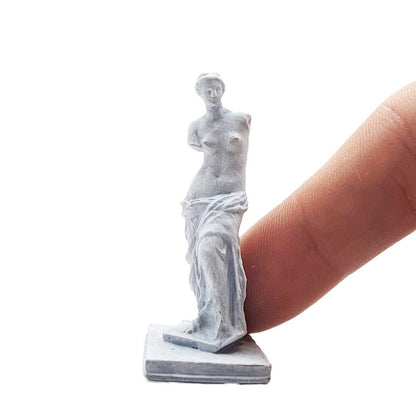 Venus De Milo, Winged Victory Miniature 1:48 Scale replica Greek statue Dollhouse diorama decor mini version of popular sculpture (1 statue)