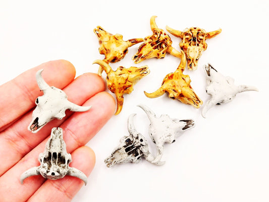 American Bison Skull - 1:24 scale miniature small size for desert diorama, western dollhouse, arts and crafts, replica oddities by The Scale Grail